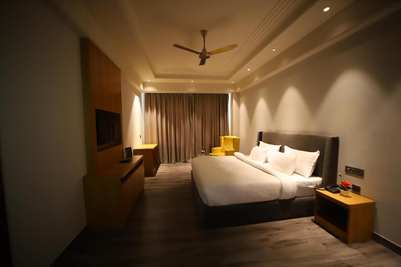 Hotel Abha Grand Alīgarh Εξωτερικό φωτογραφία