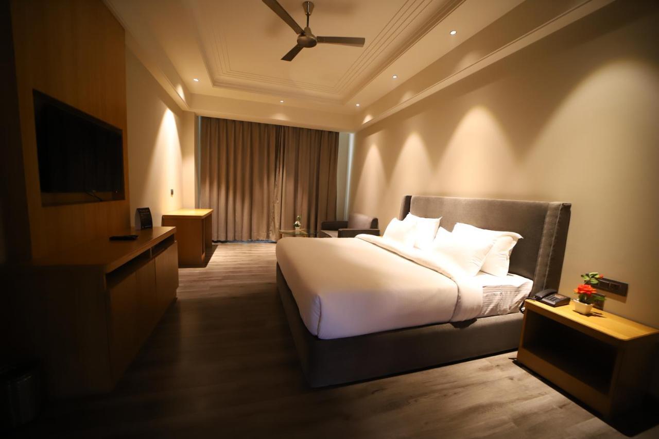 Hotel Abha Grand Alīgarh Εξωτερικό φωτογραφία
